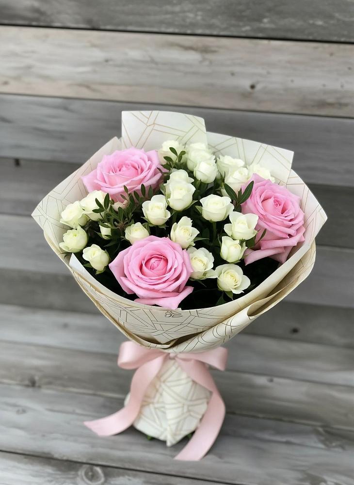 Букет цветов из: Розы в Малояз