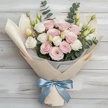 Букет цветов из:  Лизиантусы #REPLACE_PRED# Малояз