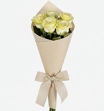 Букет цветов из:  Розы в Малояз