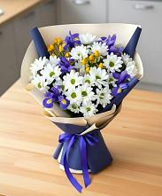 Букет цветов из:  Розы, Ирисы и Хризантемы в Малояз