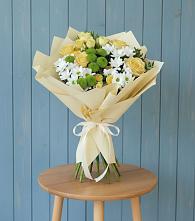 Букет цветов из:  Хризантемы и Розы в Малояз