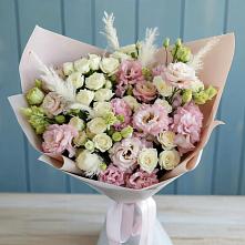 Букет цветов из:  Альстромерии и Розы в Малояз